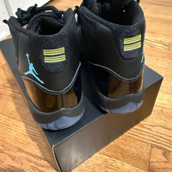 Jordan 11 Retro Gamma Blue - Picture 7 of 16